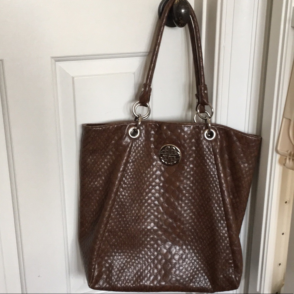 LAST CHANCE! Kate Landry (Dillard’s)  Leather Bag